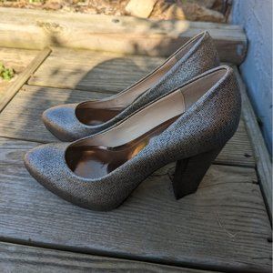 Calvin Klein Elita Metallic Platform Pumps Women's Size 8